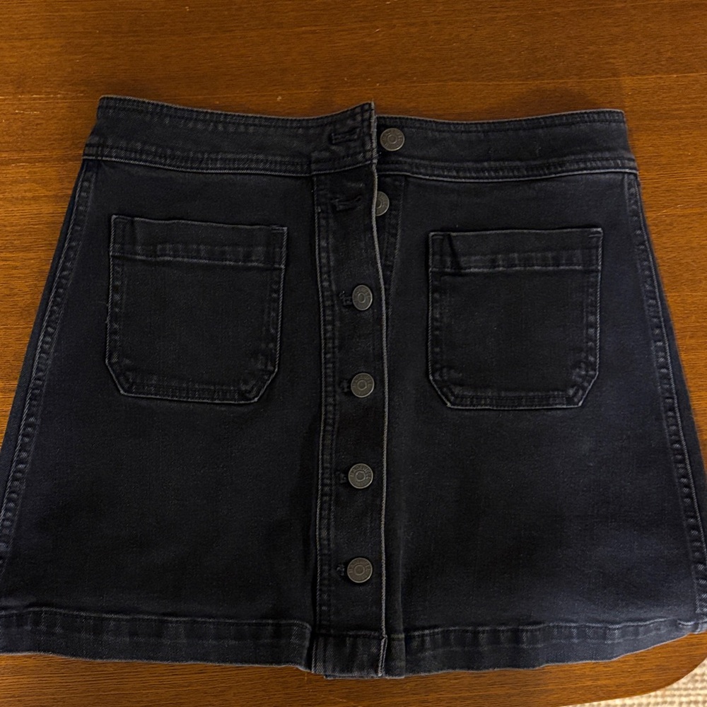 Madewell Black Button-Front Denim Skirt